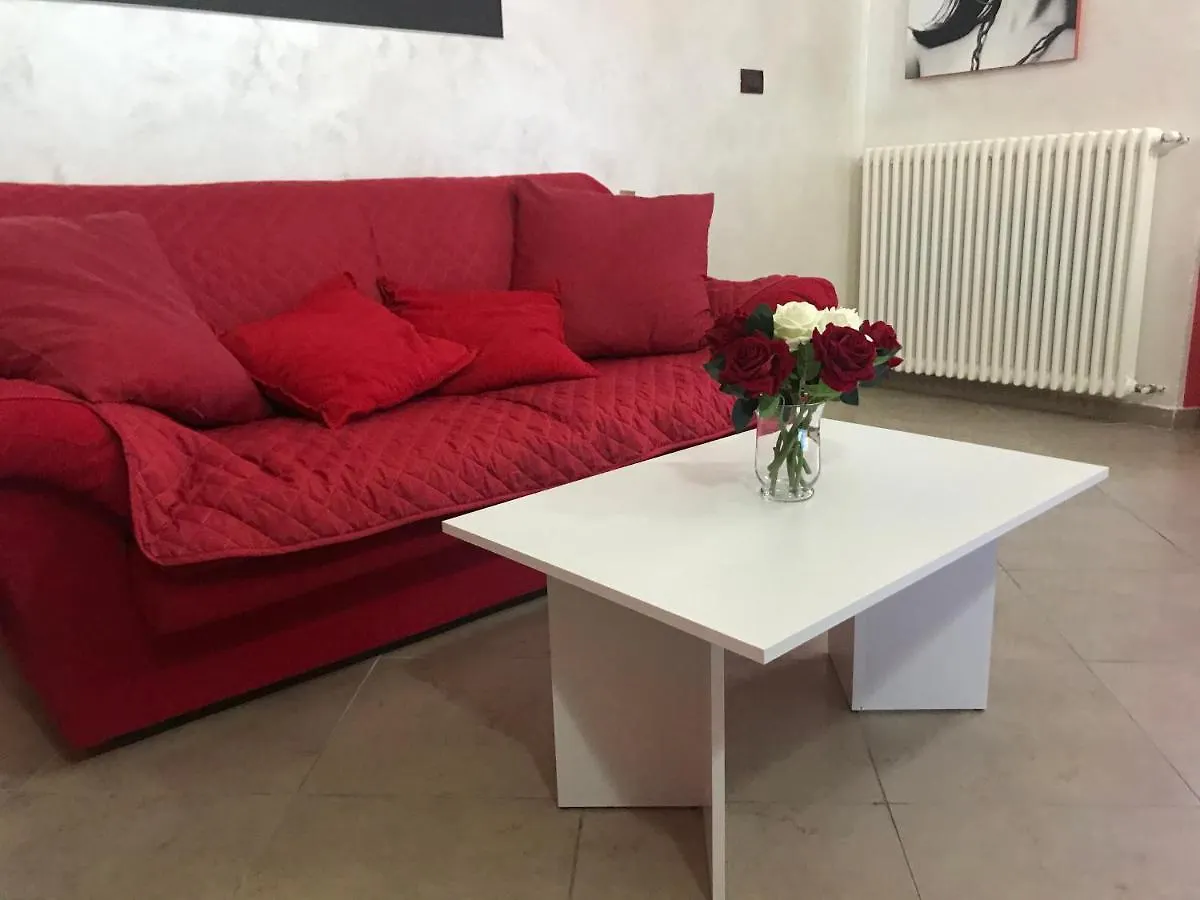 Apartment Appartamento La Regina Del Garda Peschiera del Garda