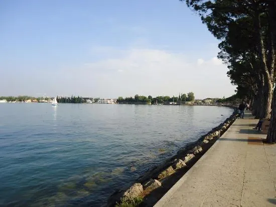 Appartamento La Regina Del Garda Peschiera del Garda Apartment